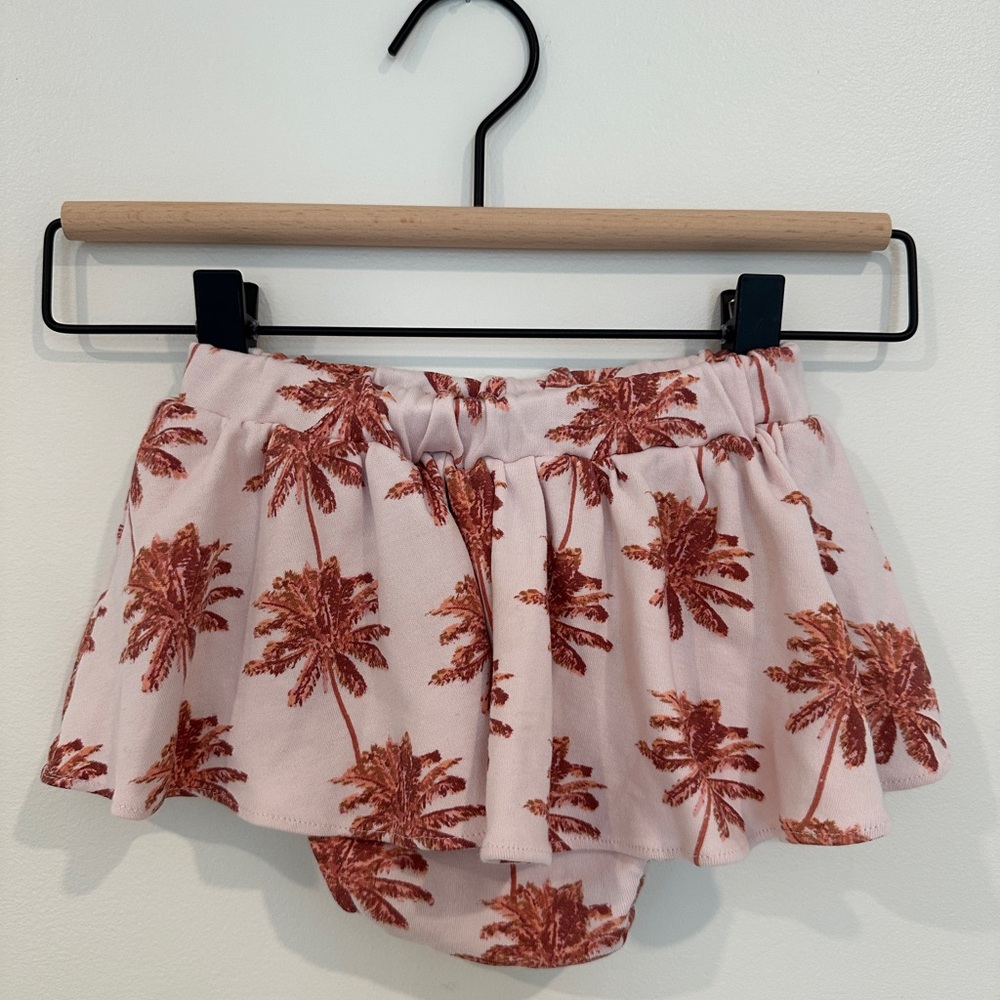 Kate Quinn Pink Skirted Bummies with Tropical Palm Print - Picture 1 of 4